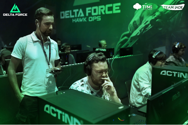 陈柏良在肋 陈柏良在肋