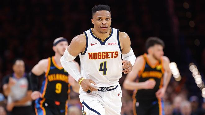 却足够频繁 却足够频繁